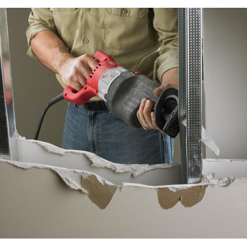 Milwaukee 6520 21 >> Milwaukee 6520 21 12 Amp Sawzall Orbital Reciprocating Saw With Case Milwaukee 6520 21 >> Milwaukee 6520 21 12 Amp Sawzall Orbital Reciprocating Saw With Case