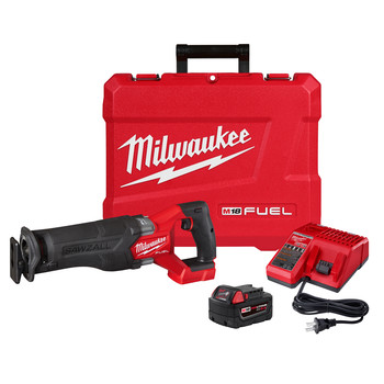 Milwaukee 2821 22 M18 Fuel Brushless Lithium Ion Sawzall 1 1 4 In Cordless Reciprocating Saw Kit With 2 Batteries 5 Ah Cpo Milwaukee