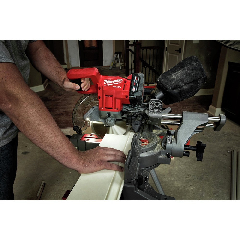 Milwaukee 48080551 Folding Miter Saw Stand CPO Milwaukee