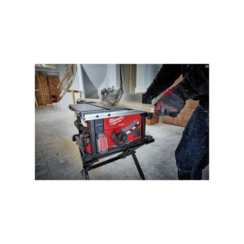 Milwaukee 273621HD M18 FUEL 814 in. Table Saw with ONEKEY Kit CPO