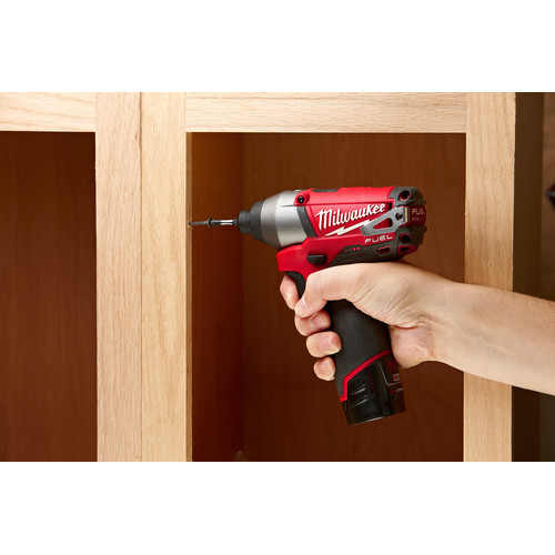 Milwaukee 245320 M12 FUEL 12V Cordless LithiumIon 14 in. Hex Impact