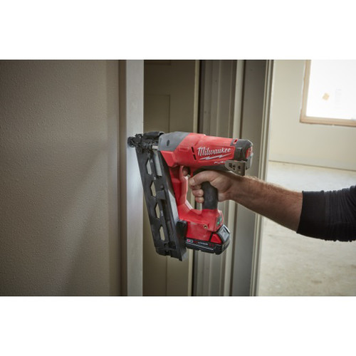 Milwaukee 274221CT FUEL M18 18V Cordless LithiumIon 16Gauge